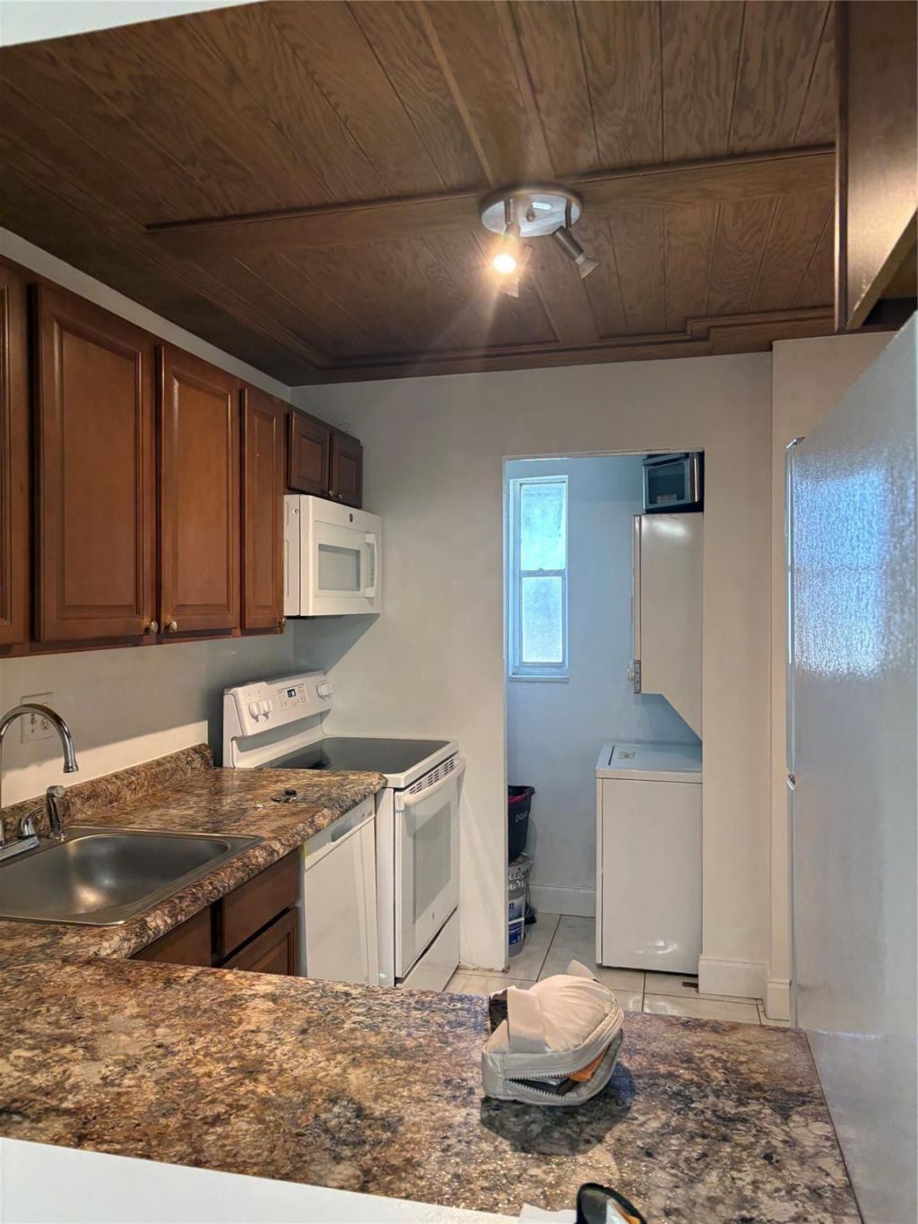 8000 Colony Circle, Unit 201, Tamarac, FL 33321 Photo