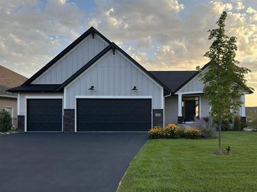 14950 142nd Avenue N, Dayton, MN 55327