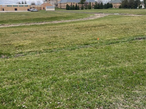 1001 W 13th Street , Vinton, IA 52349