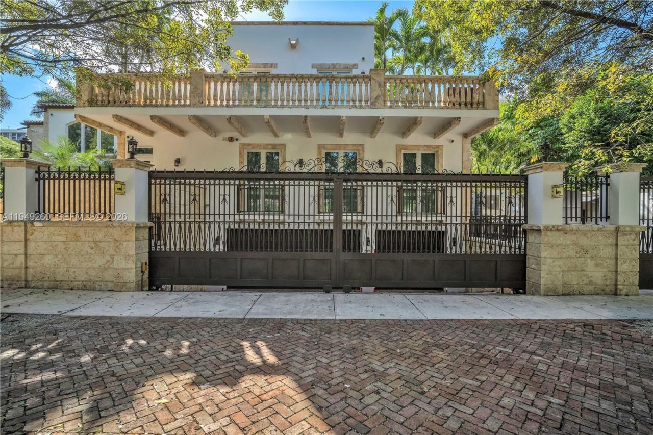 1710 S Miami Ave, Miami, FL 33129 Photo