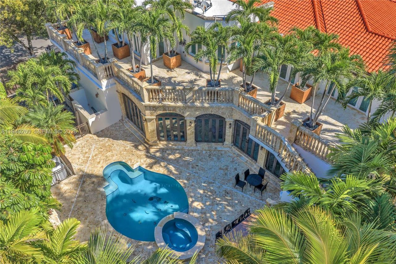 1710 S Miami Ave, Miami, FL 33129 Photo