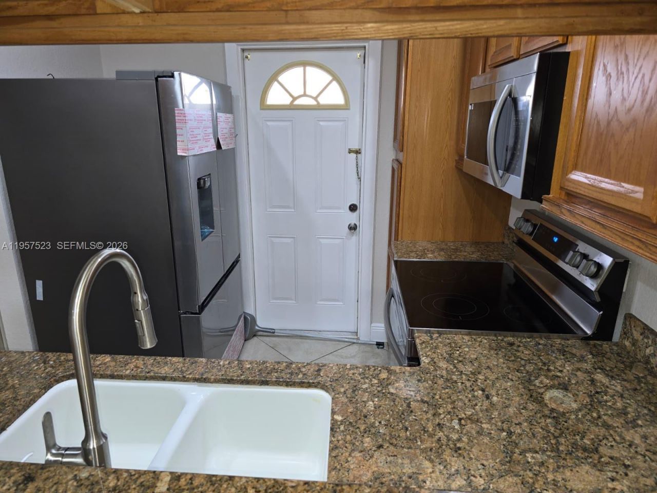 5151 W Oakland Park Blvd , Unit 303, Lauderdale Lakes, FL 33313 Photo