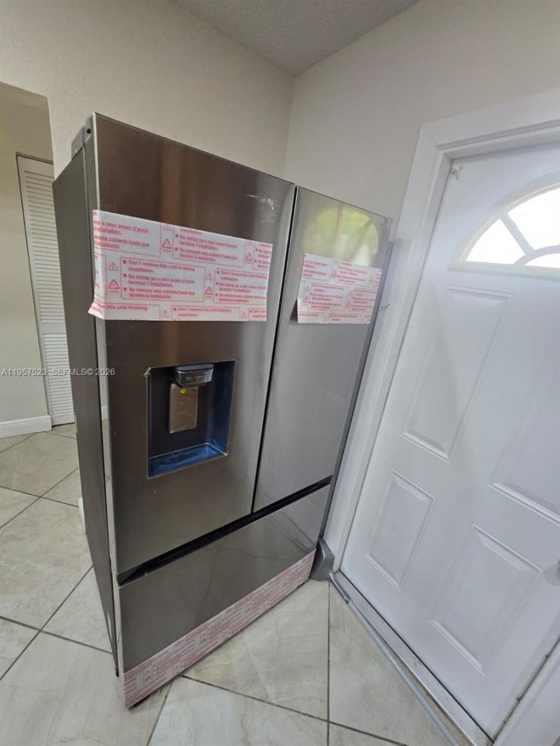 5151 W Oakland Park Blvd, Unit 303, Lauderdale Lakes, FL 33313 Photo