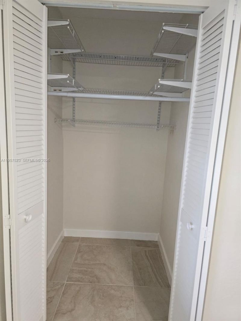5151 W Oakland Park Blvd, Unit 303, Lauderdale Lakes, FL 33313 Photo