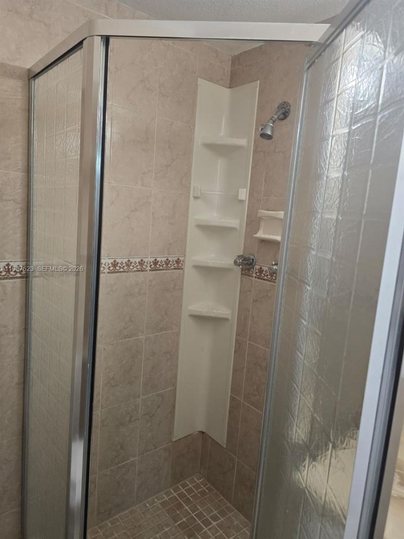 5151 W Oakland Park Blvd, Unit 303, Lauderdale Lakes, FL 33313 Photo