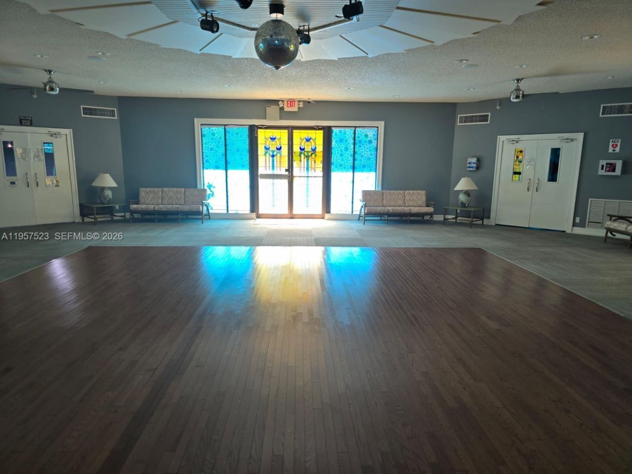 5151 W Oakland Park Blvd , Unit 303, Lauderdale Lakes, FL 33313 Photo