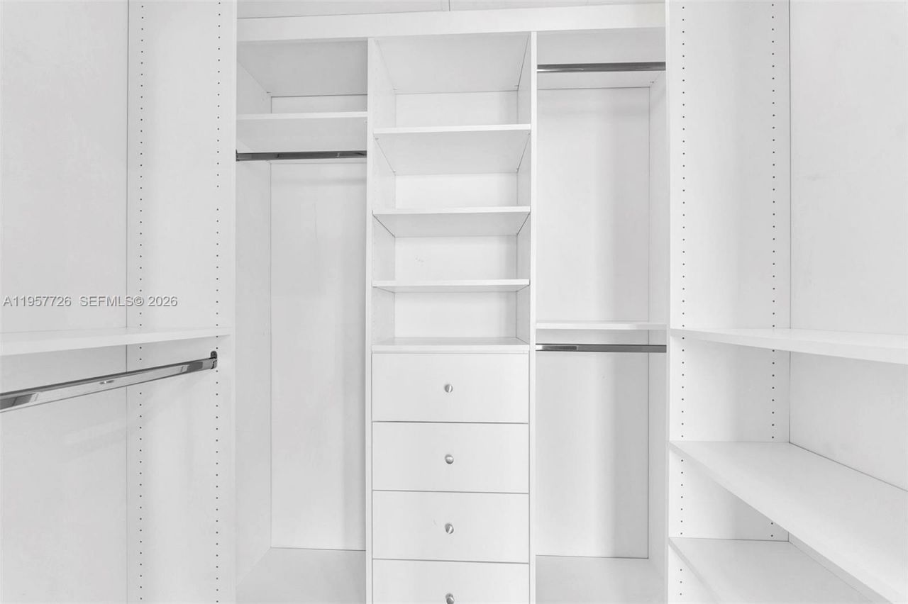 60 SW 13th St, Unit 3400, Miami, FL 33130 Photo