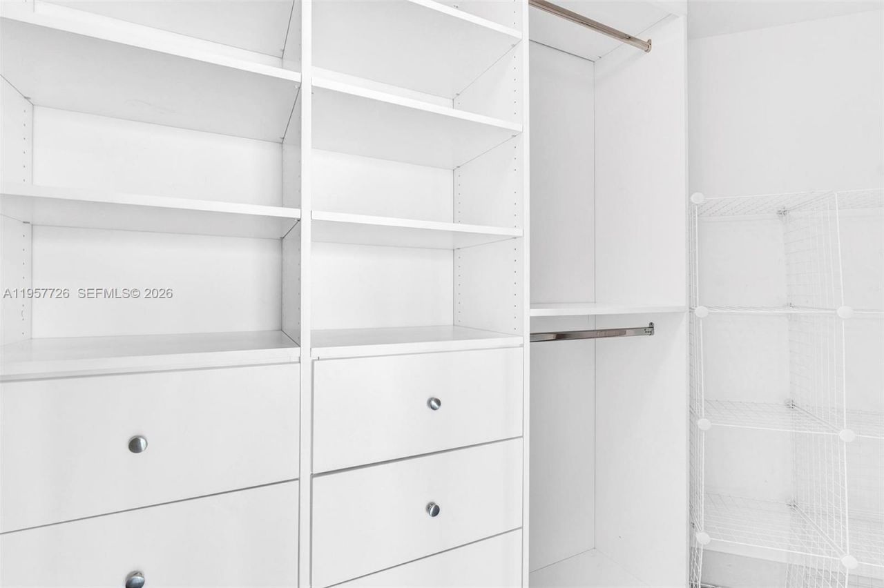 60 SW 13th St, Unit 3400, Miami, FL 33130 Photo