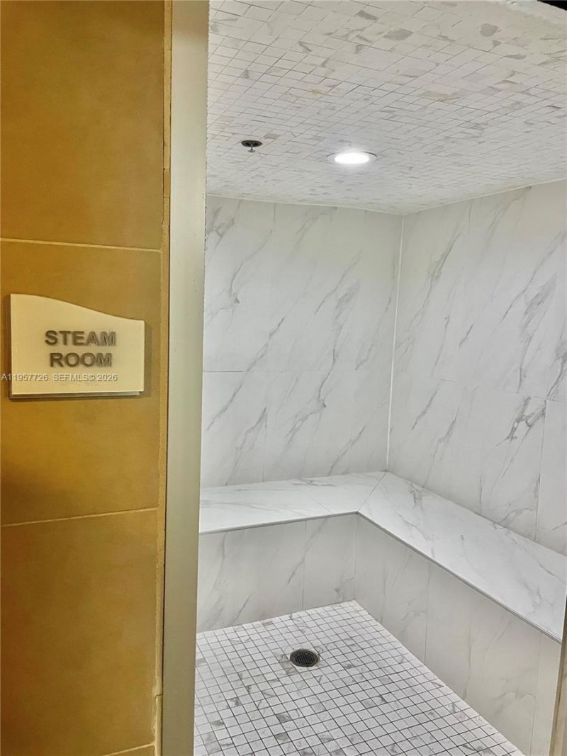 60 SW 13th St, Unit 3400, Miami, FL 33130 Photo