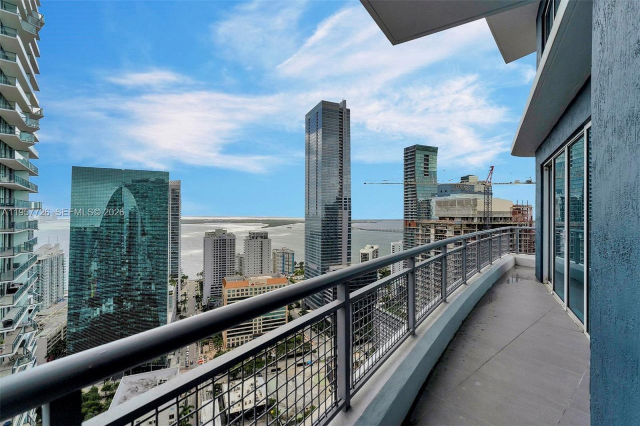 60 SW 13th St, Unit 3400, Miami, FL 33130 Photo