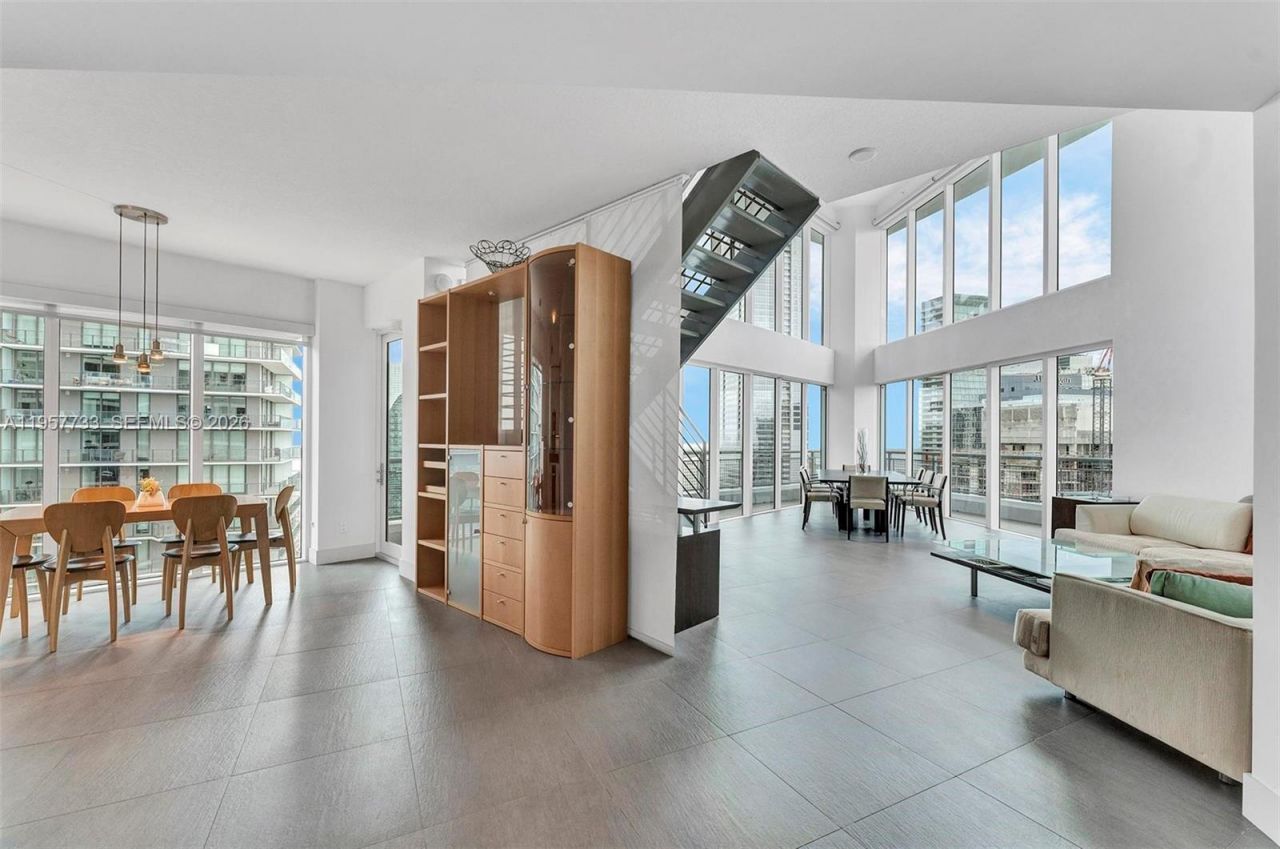 60 SW 13th St , Unit 3400, Miami, FL 33130 Photo