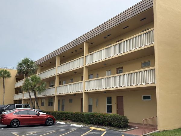 5800 NW 64th Ave , Unit 306, Tamarac, FL 33319