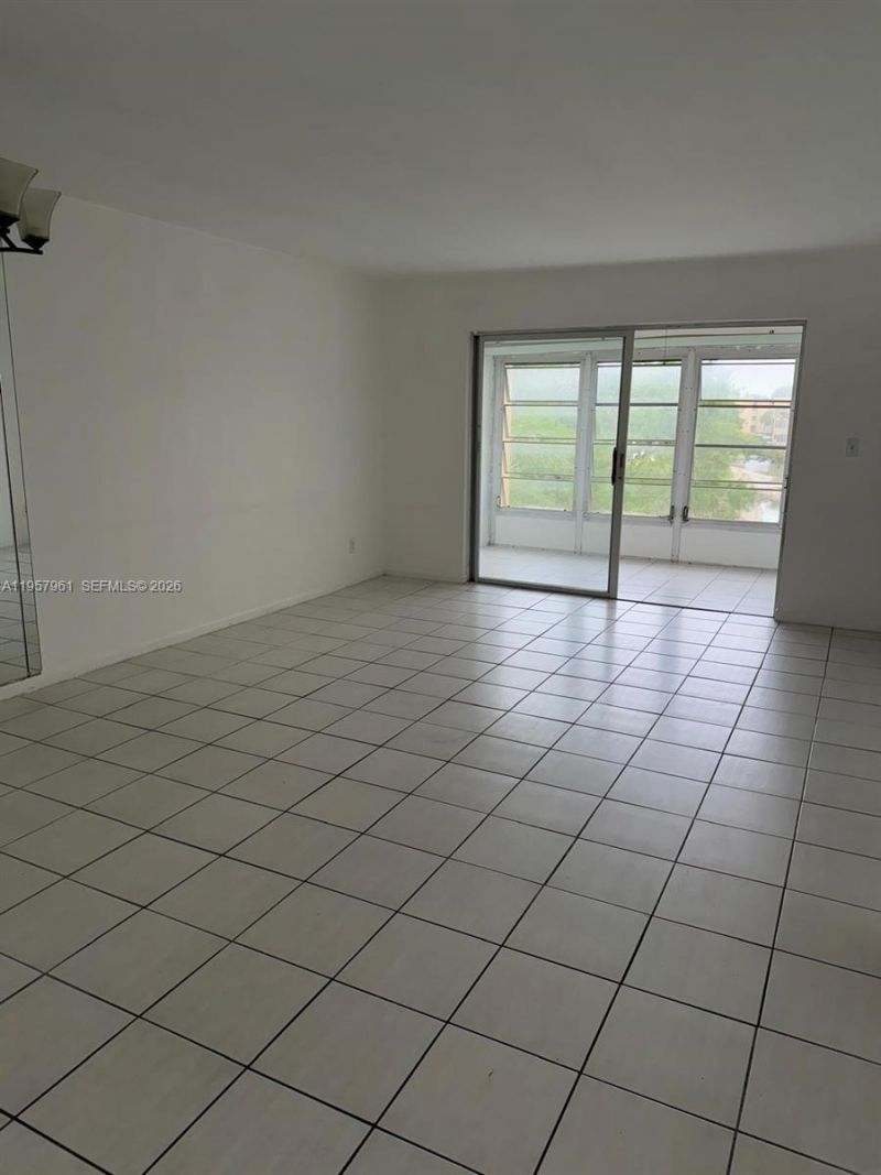 5800 NW 64th Ave , Unit 306, Tamarac, FL 33319 Photo