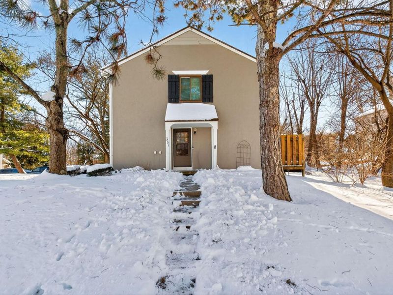 3001 Cooper Bluff Drive, Columbus, OH 43231 Photo 4