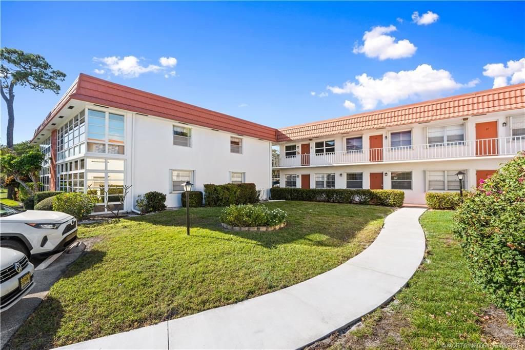 2600 SE Ocean Boulevard, Unit JJ-14, Stuart, FL 34996 Photo