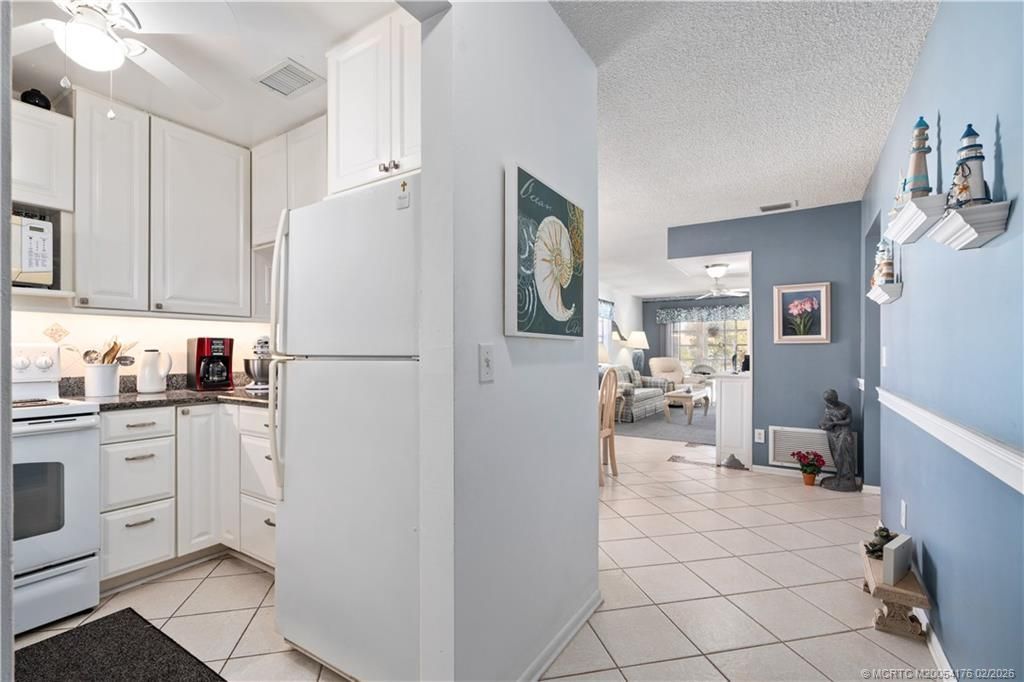 2600 SE Ocean Boulevard, Unit JJ-14, Stuart, FL 34996 Photo