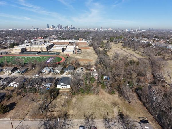 2861 Farragut Street , Dallas, TX 75215