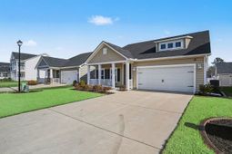 143 Albatross Way photo 4