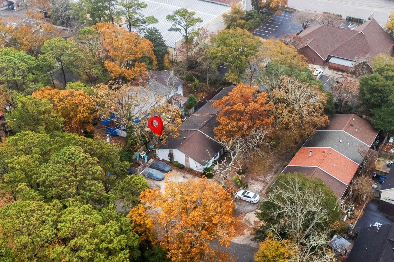 6504 Wildwood Trail Photo 31