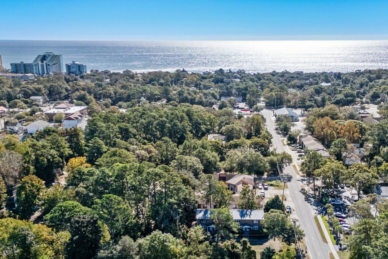 6504 Wildwood Trail Photo 36