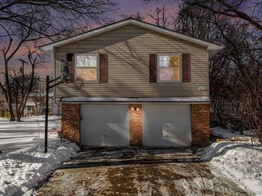 479 Eastman Street, Ypsilanti, MI 48197