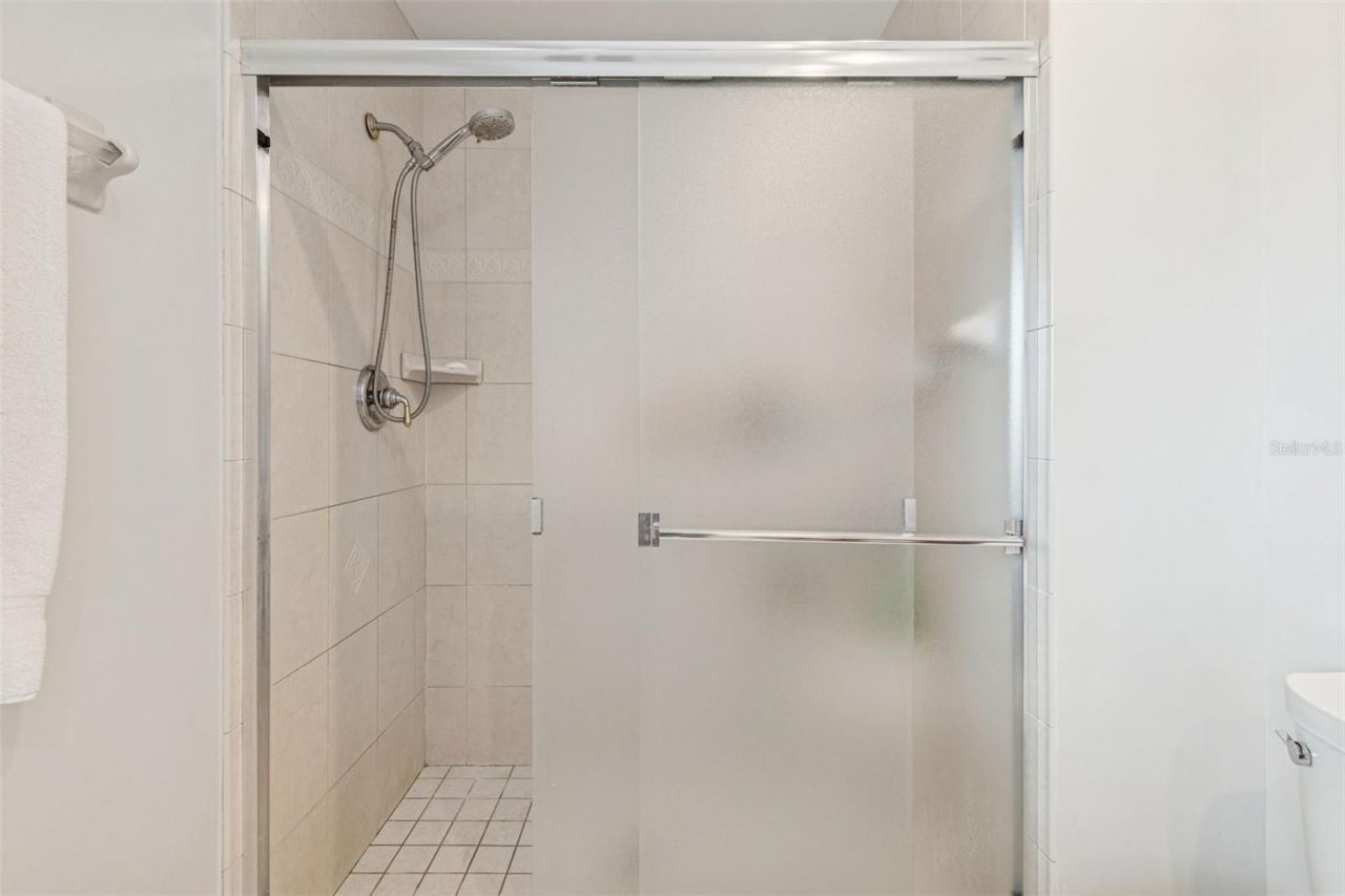 11713 Phoenix Circle, Tampa, FL 33618 Photo