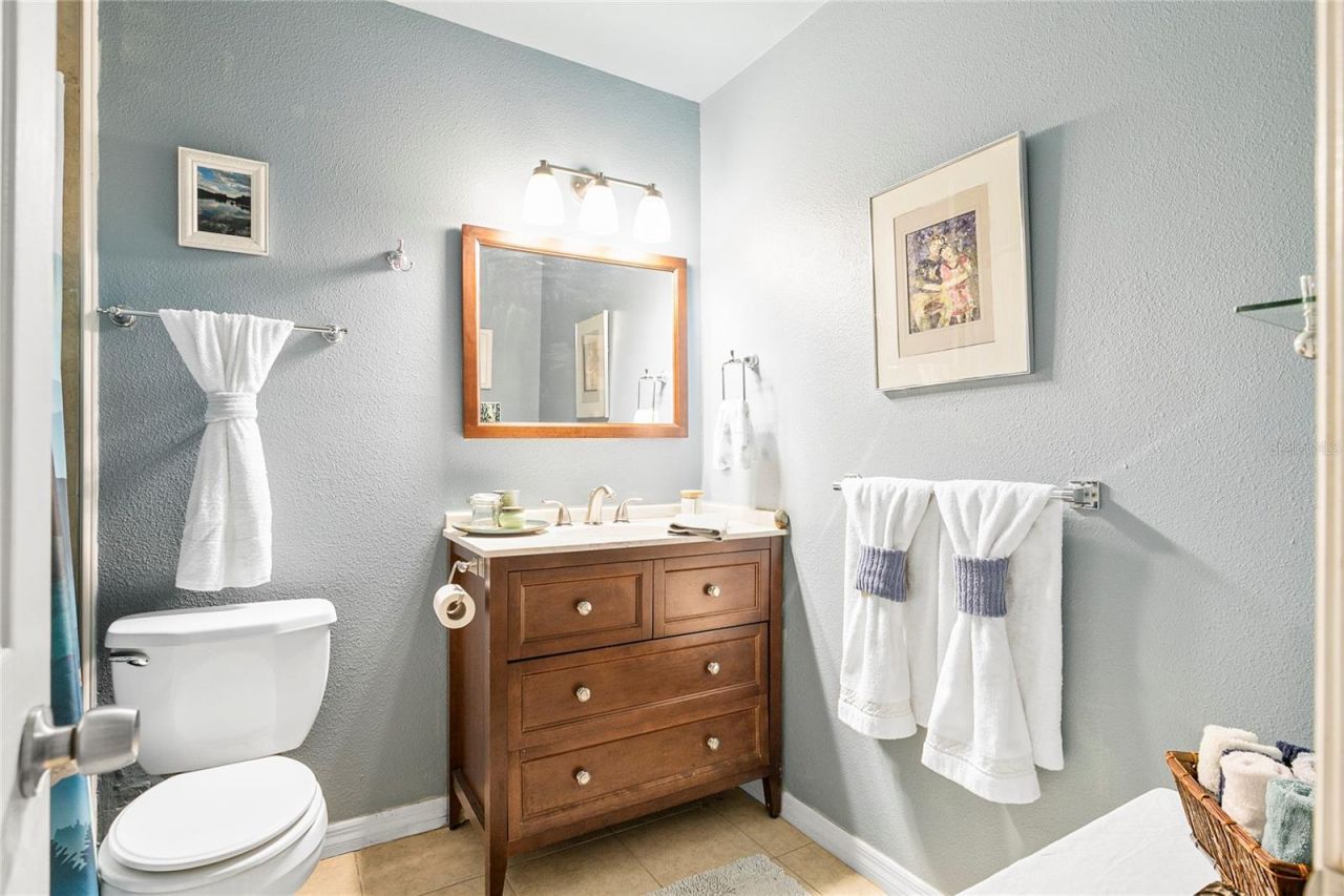 1108 65th Avenue W, Bradenton, FL 34207 Photo