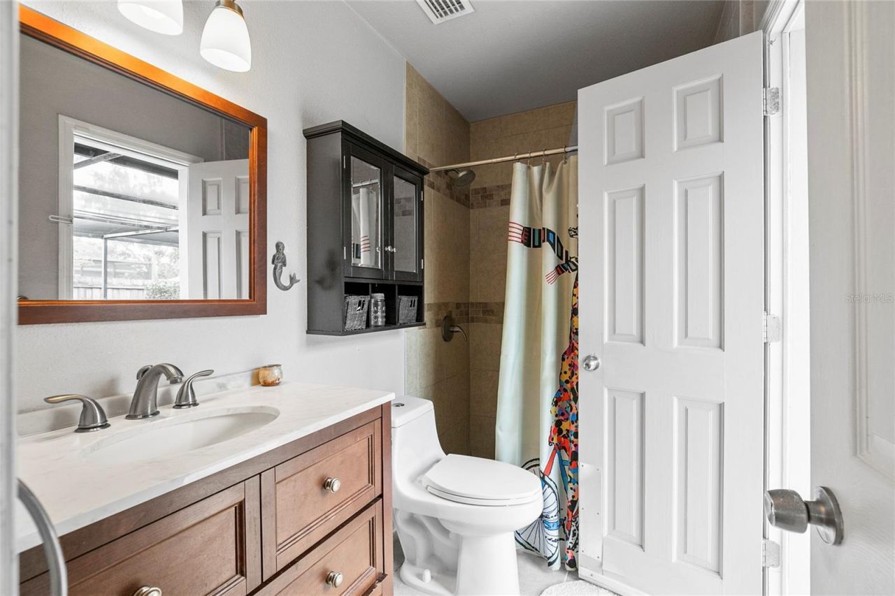 1108 65th Avenue W, Bradenton, FL 34207 Photo