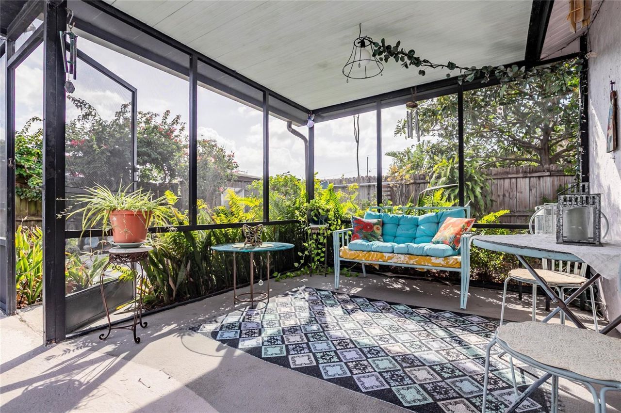 1108 65th Avenue W, Bradenton, FL 34207 Photo