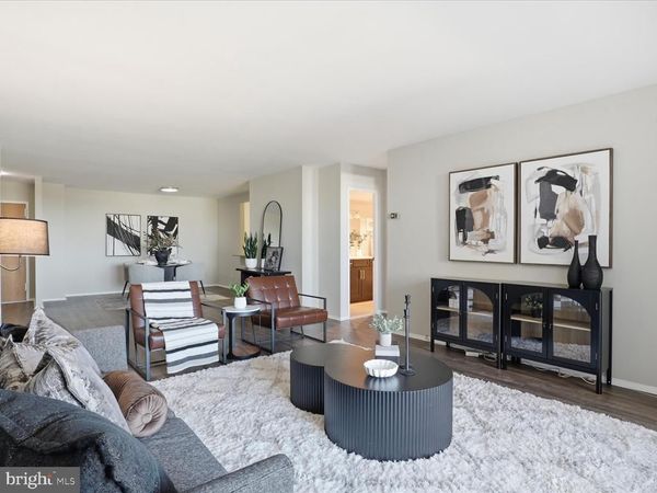 1800 OLD MEADOW ROAD, Unit 1017, MCLEAN, VA 22102