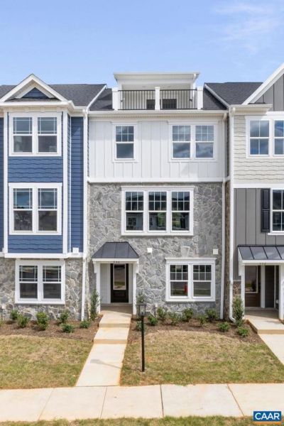 750 Park Ridge Dr, Crozet, VA 22932 Main Photo
