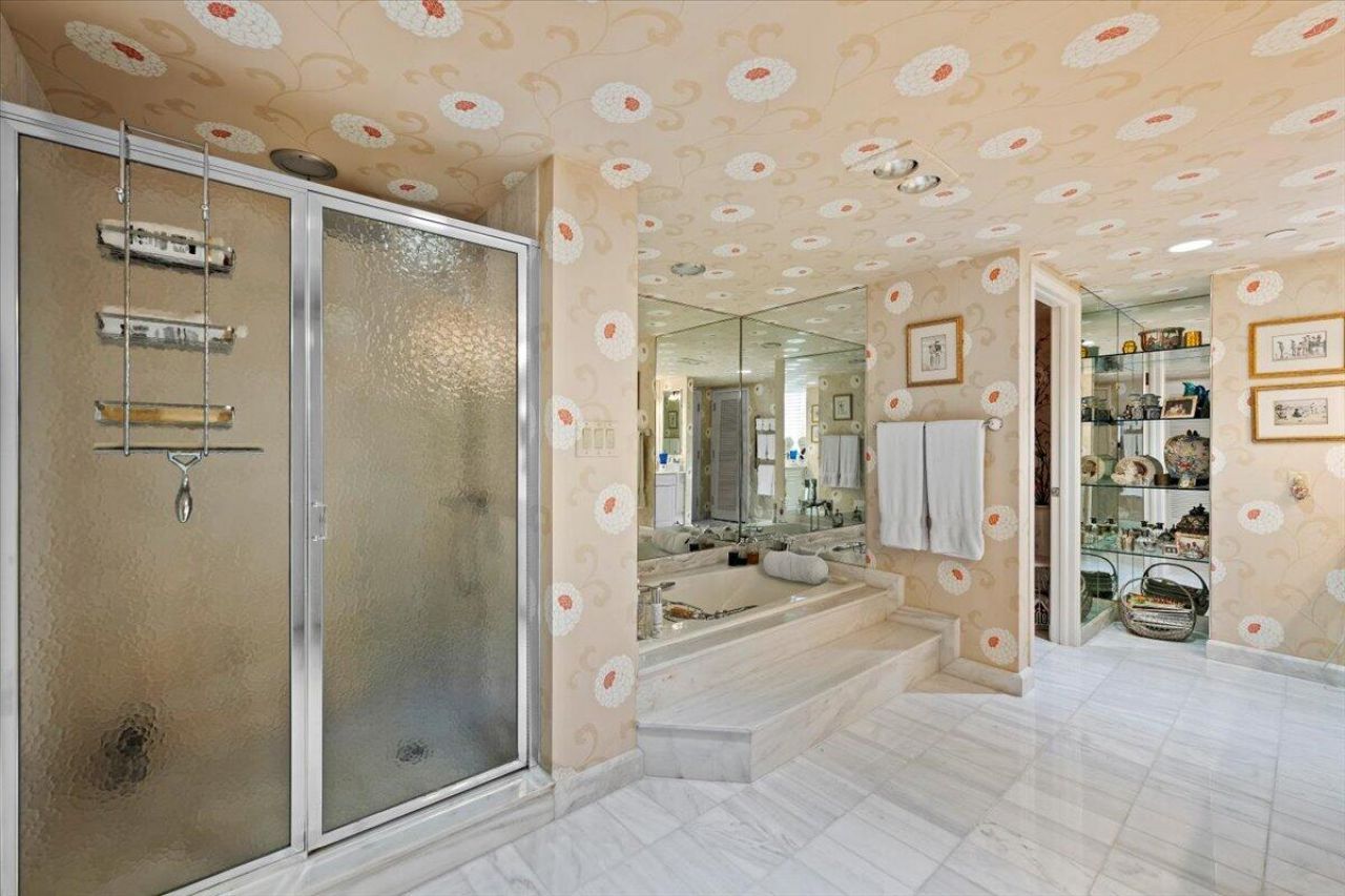 100 Lakeshore Drive, Unit 258, North Palm Beach, FL 33408 Photo