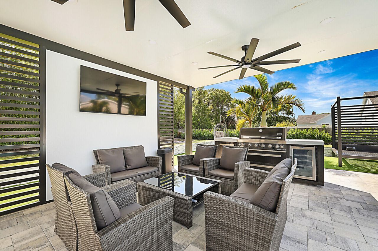 16966 91st Place N, The Acreage, FL 33470 Photo