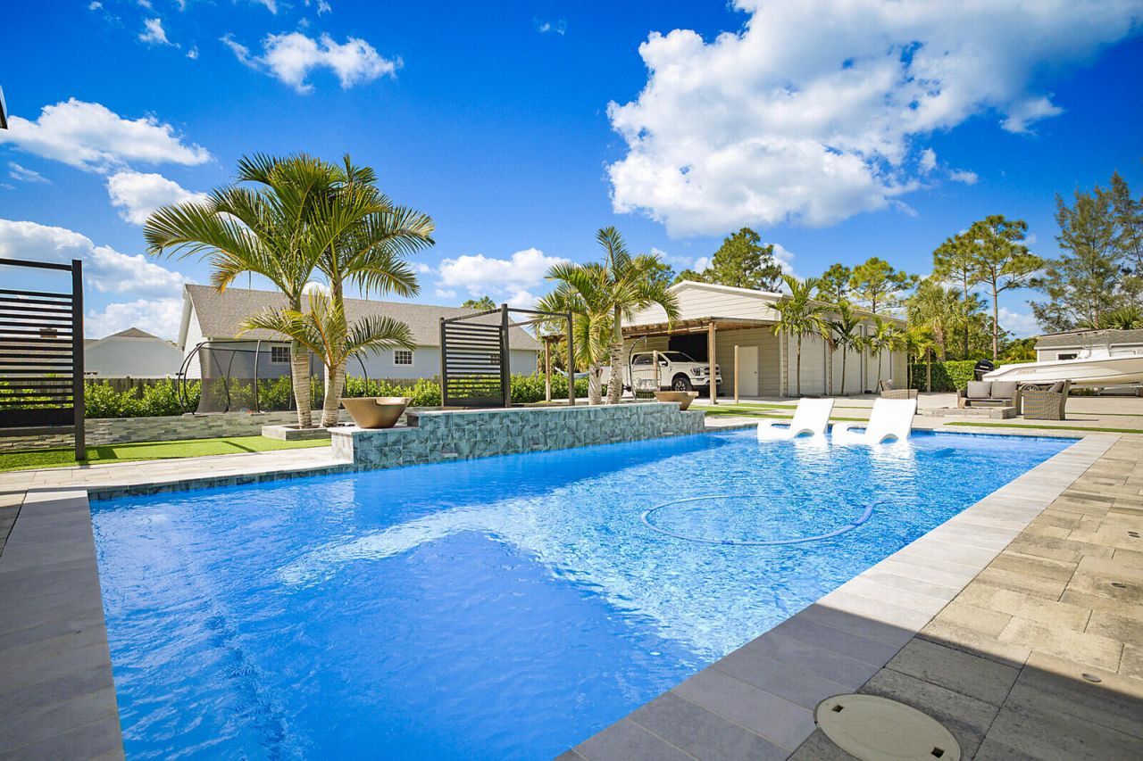 16966 91st Place N, The Acreage, FL 33470 Photo