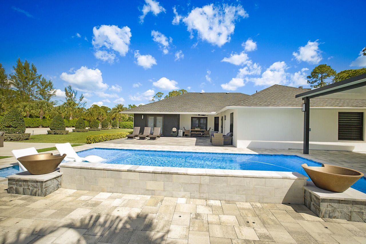 16966 91st Place N, The Acreage, FL 33470 Photo