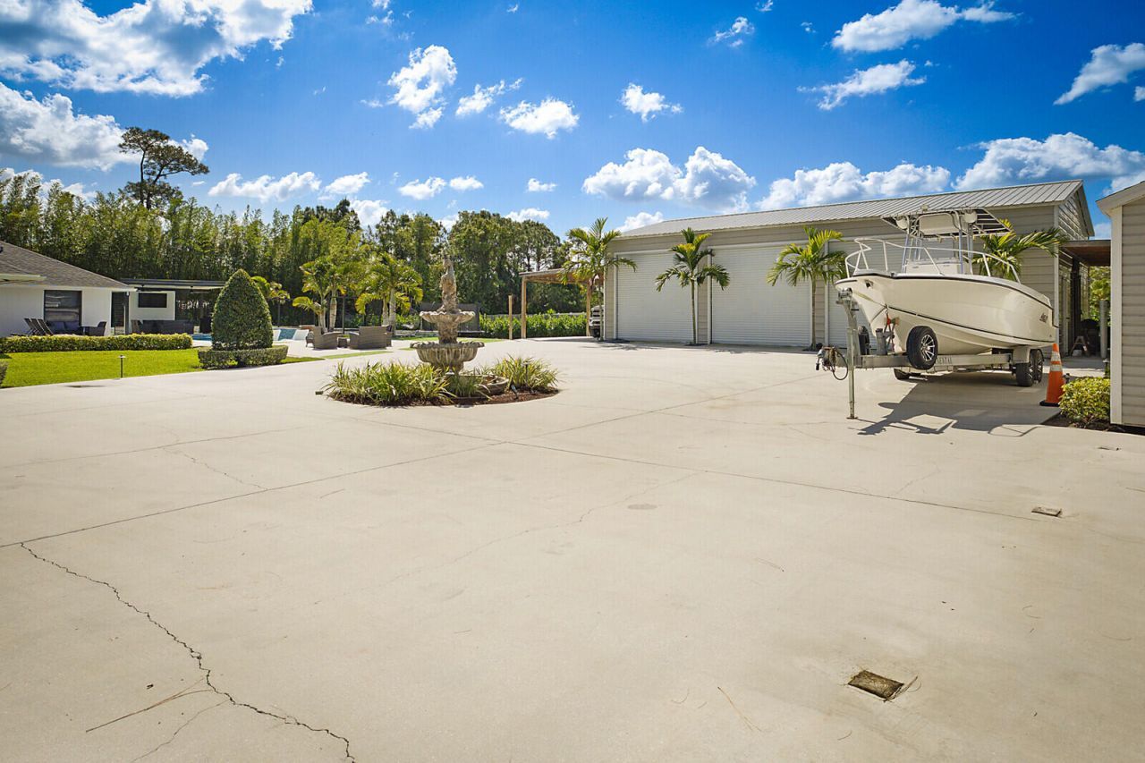 16966 91st Place N, The Acreage, FL 33470 Photo