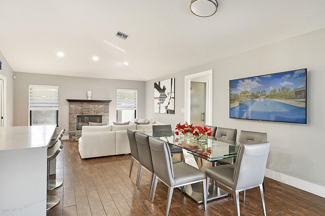 16966 91st Place N, The Acreage, FL 33470 Photo