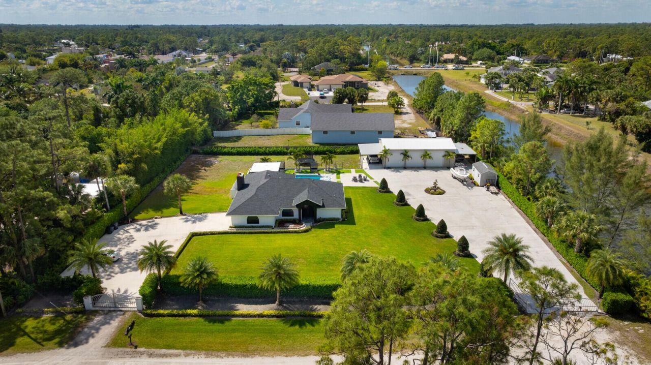 16966 91st Place N, The Acreage, FL 33470 Photo