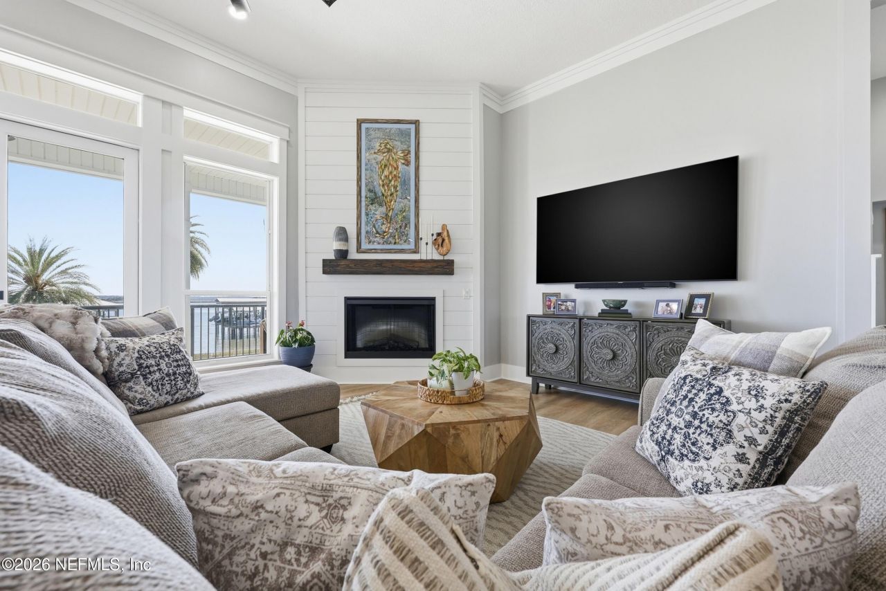 9028 Heckscher Drive, Jacksonville, FL 32226 Photo