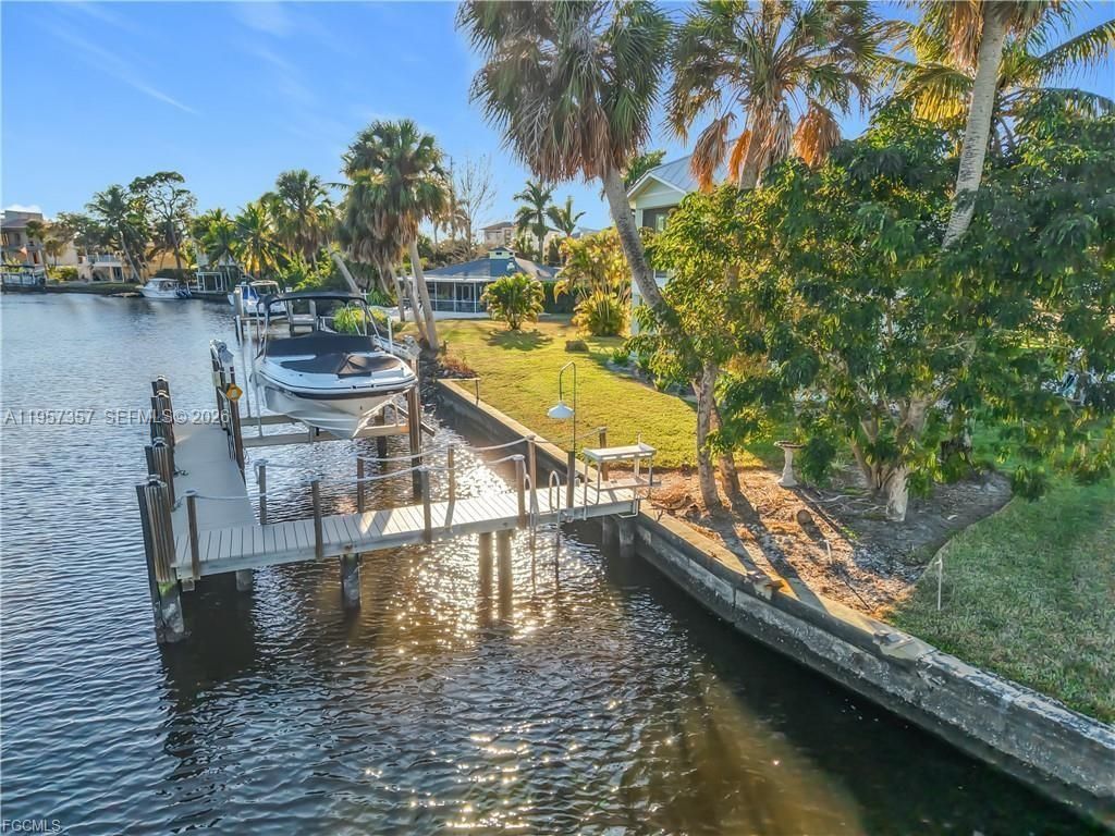 27520 Big Bend Rd , Bonita Springs, FL 34134 Photo