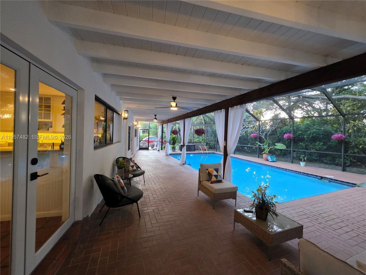 9860 SW 140th St, Miami, FL 33176 Photo