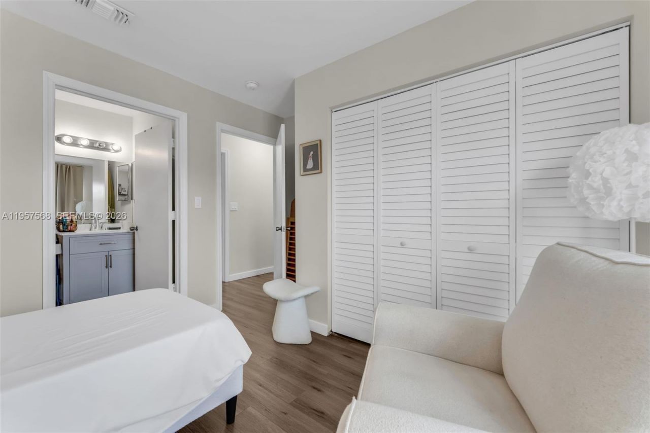 5265 NW 112th Ave, Unit 6, Doral, FL 33178 Photo