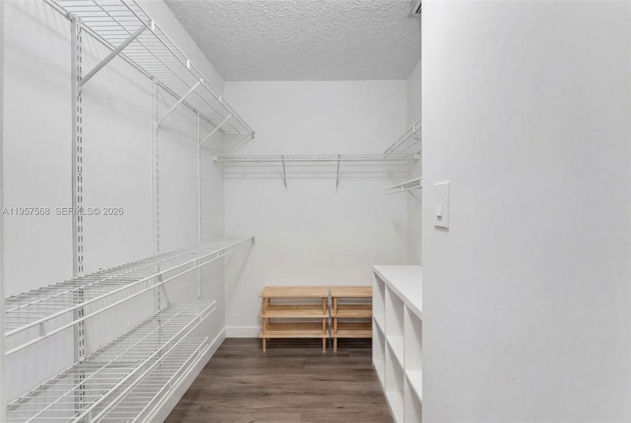 5265 NW 112th Ave, Unit 6, Doral, FL 33178 Photo