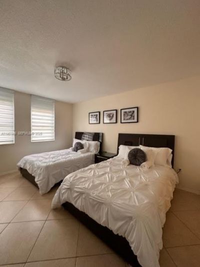 2080 S Ocean Dr, Unit 303, Hallandale Beach, FL 33009 Photo