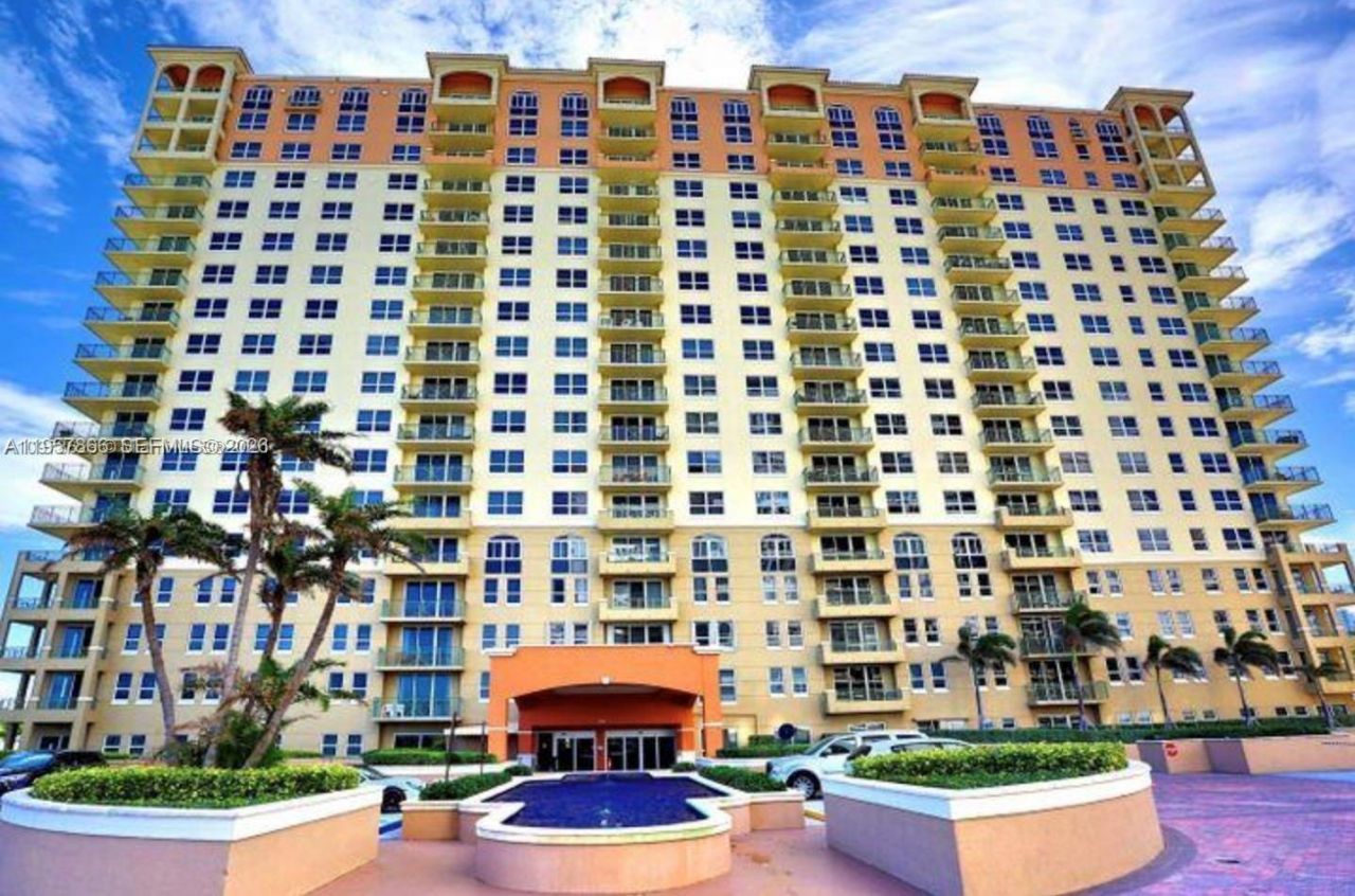 2080 S Ocean Dr, Unit 303, Hallandale Beach, FL 33009 Photo