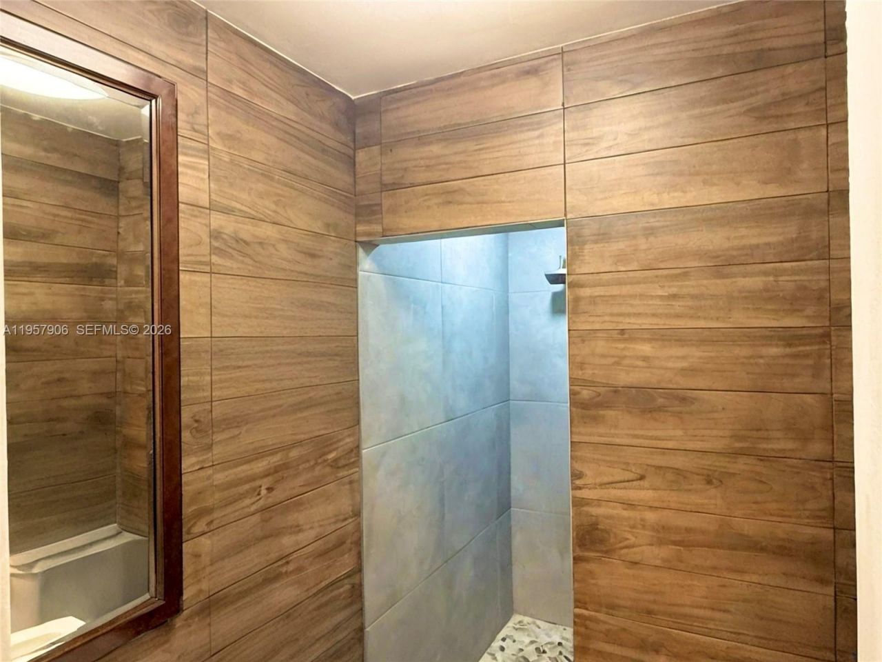 2671 NW 87th Ln, Sunrise, FL 33322 Photo