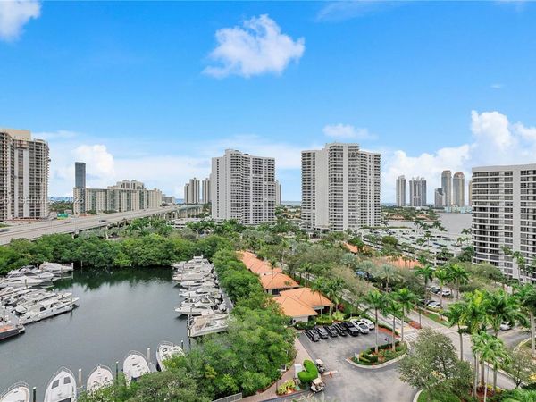 3500 Mystic Pointe Dr, Unit 1407, Aventura, FL 33180