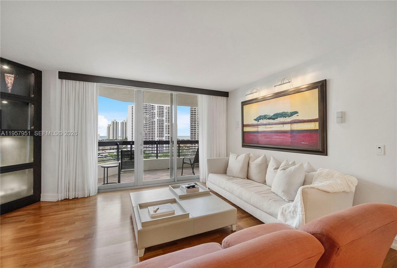 3500 Mystic Pointe Dr, Unit 1407, Aventura, FL 33180 Photo