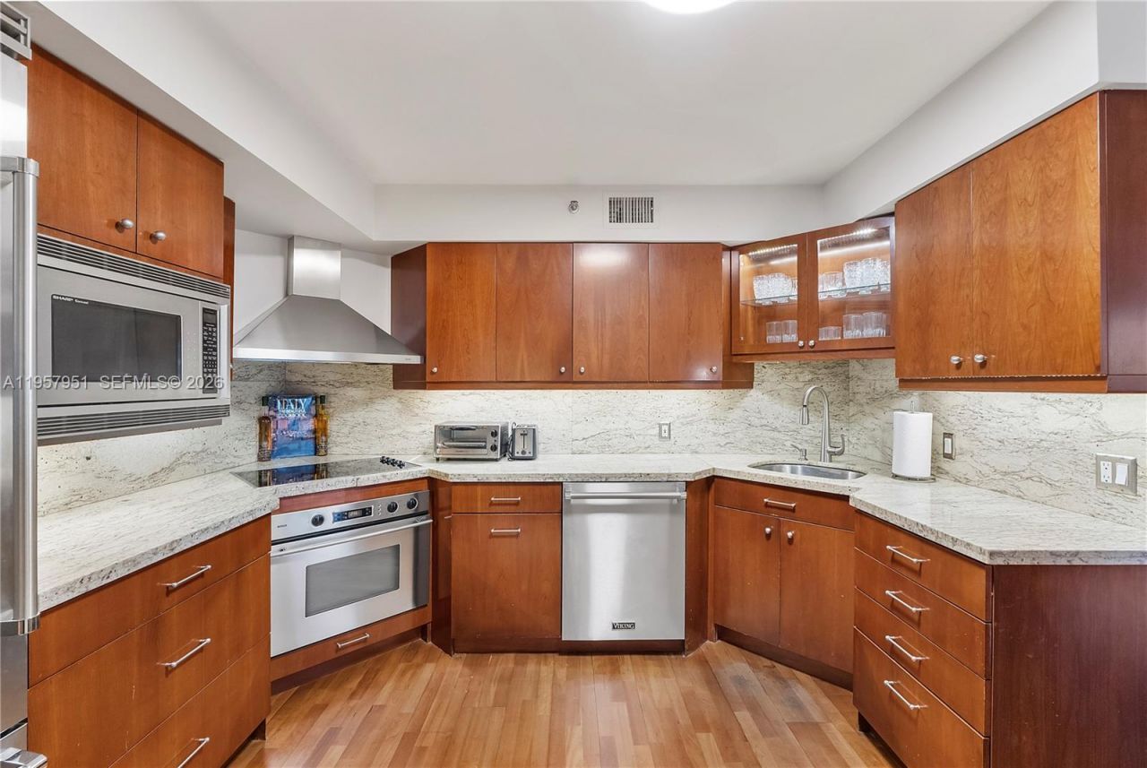 3500 Mystic Pointe Dr, Unit 1407, Aventura, FL 33180 Photo