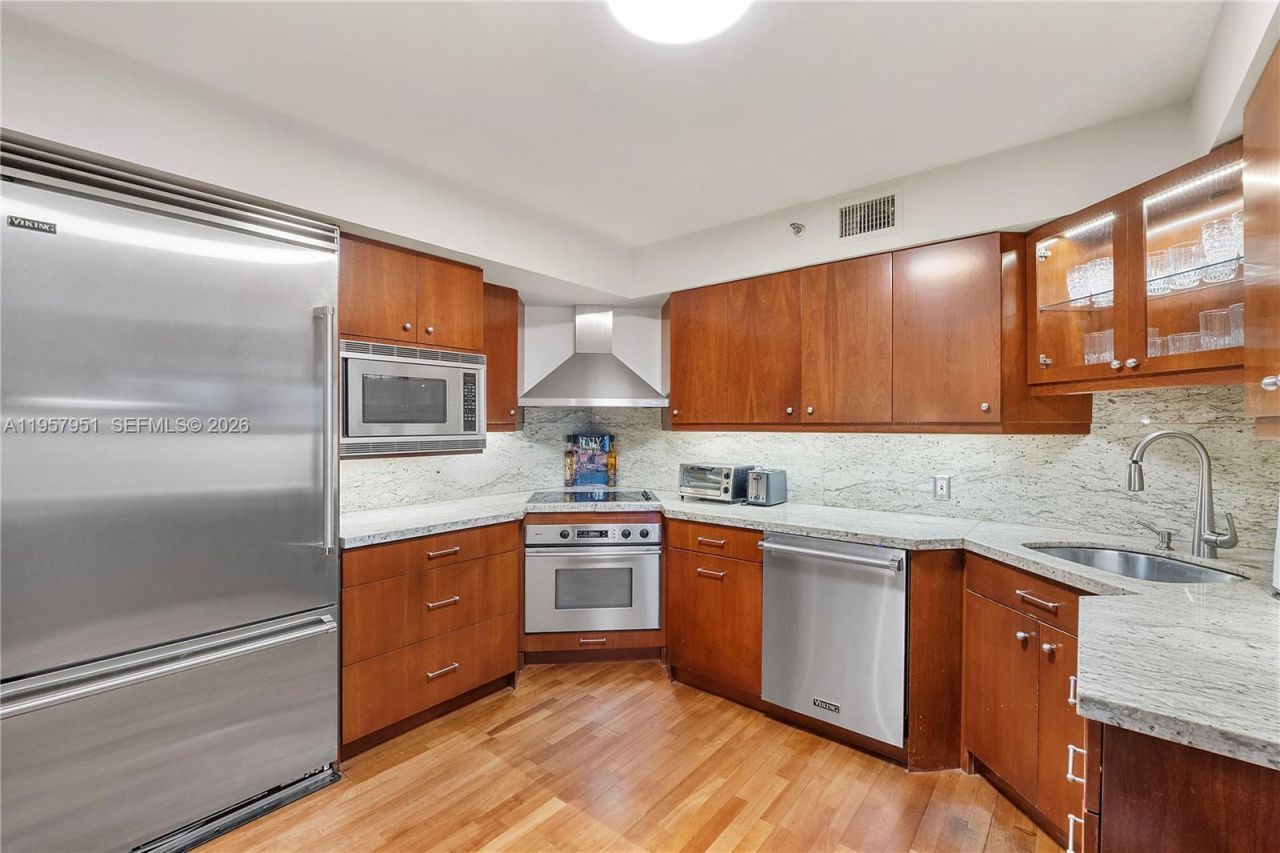 3500 Mystic Pointe Dr, Unit 1407, Aventura, FL 33180 Photo